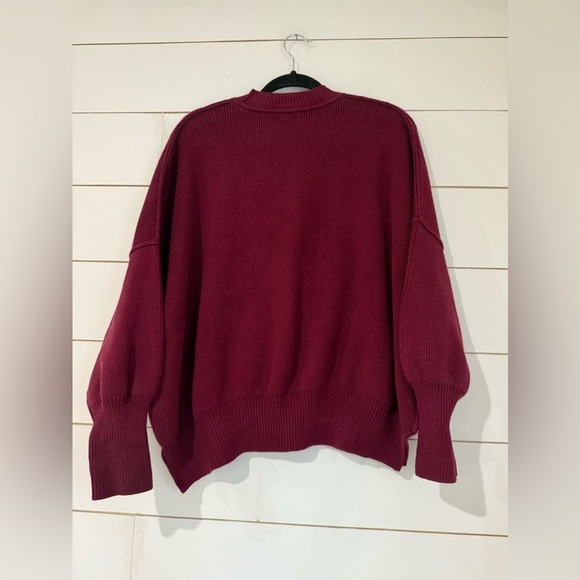 Free People  Mock Neck Long Sleeve Fuchsia Oversized Sweater Size XS - Picture 9 of 11